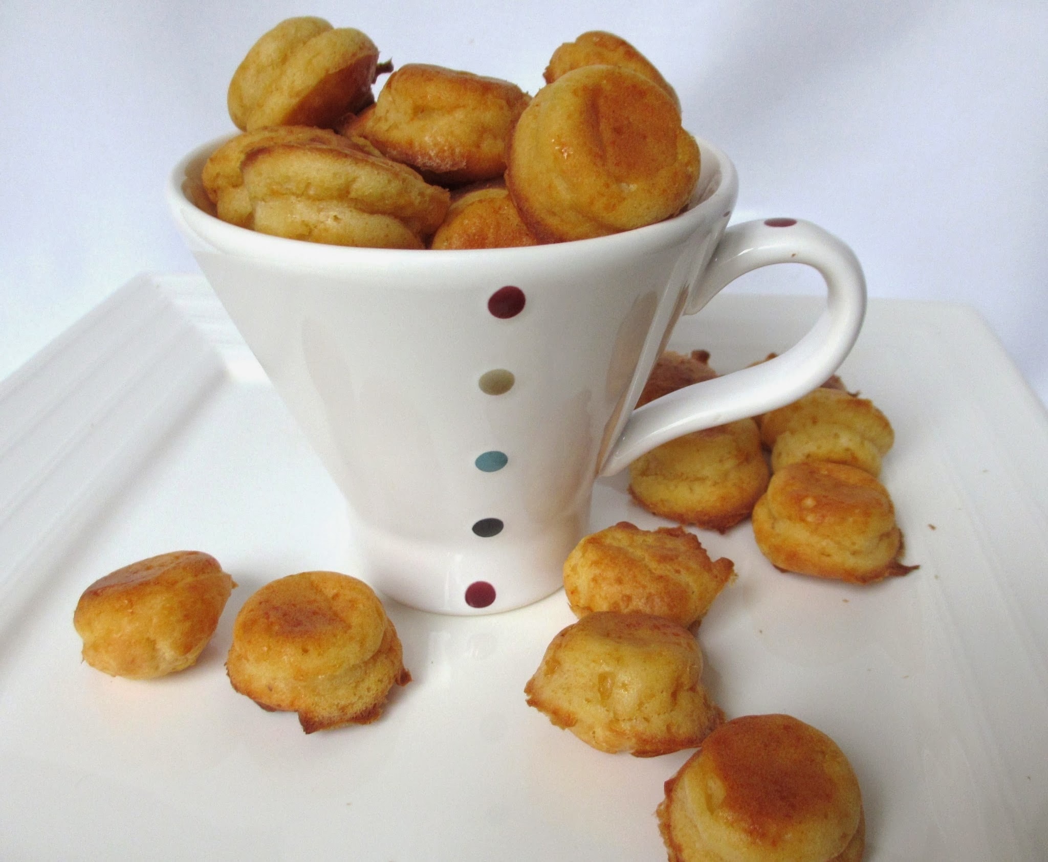 MINI-CAKES AU CHEDDAR