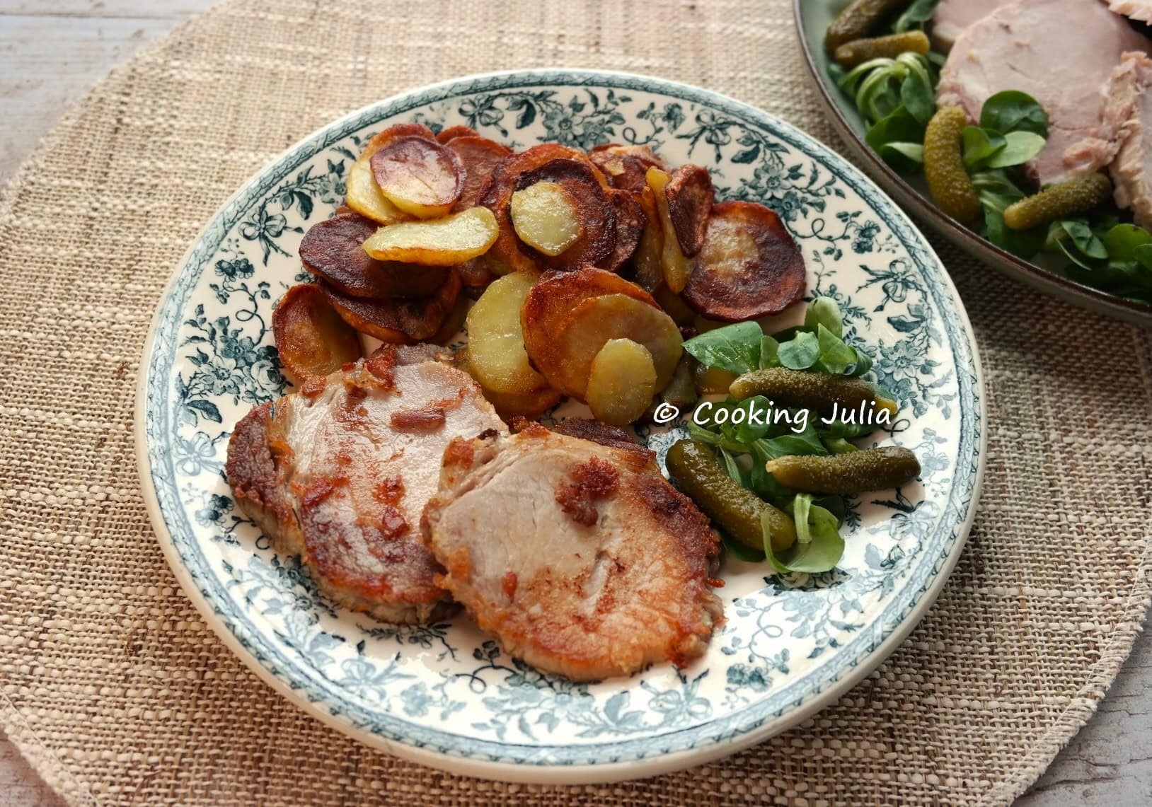 PORC CONFIT GRILLÉ : DEUX ASSIETTES RUSTIQUES ET DÉLICIEUSES