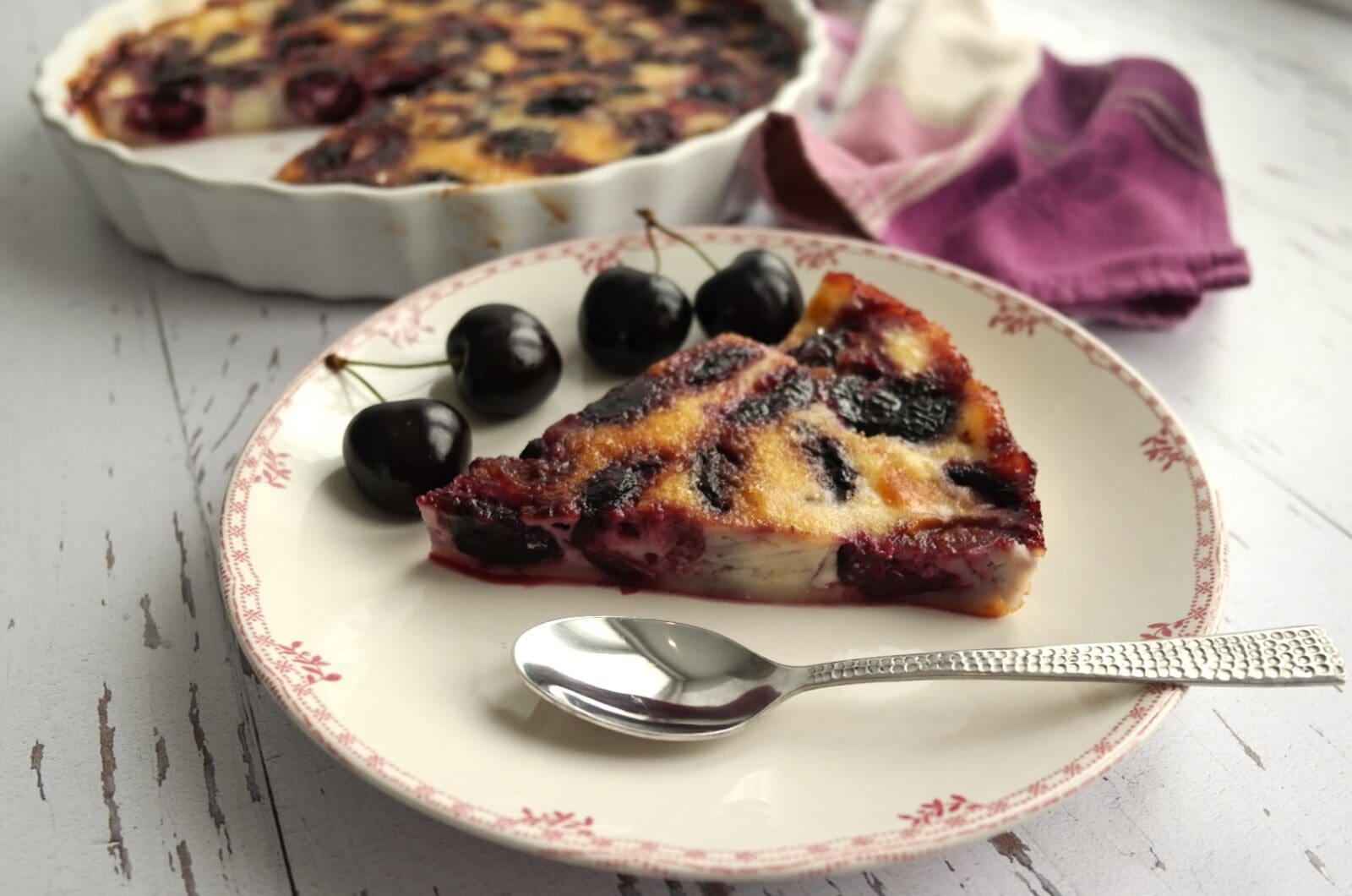 Clafoutis léger aux cerises noires